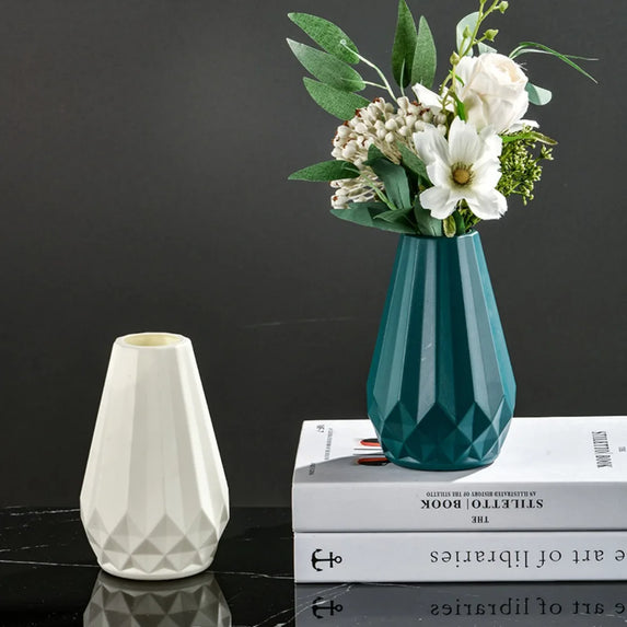 Diamond Shaped Flower Vase Fashion Imitation Ceramic Plastic Flower Pot